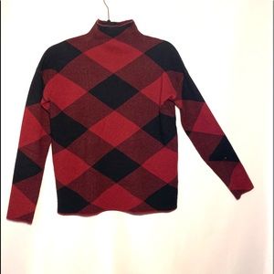 TAHARI Plaid Buffalo Print Sweater